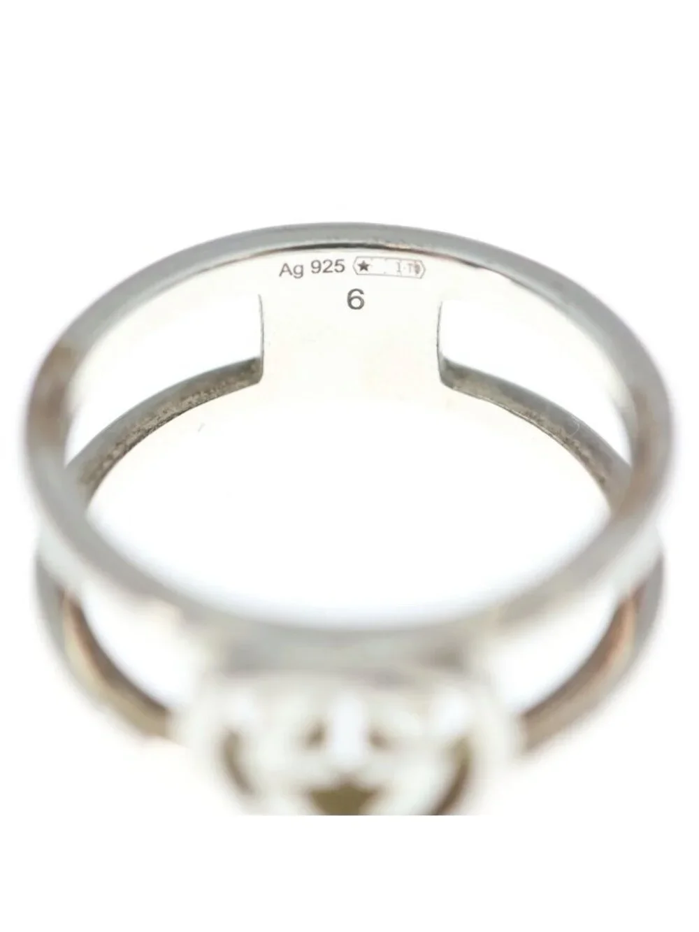 Gucci GG Interlocking Ring Logo Silver