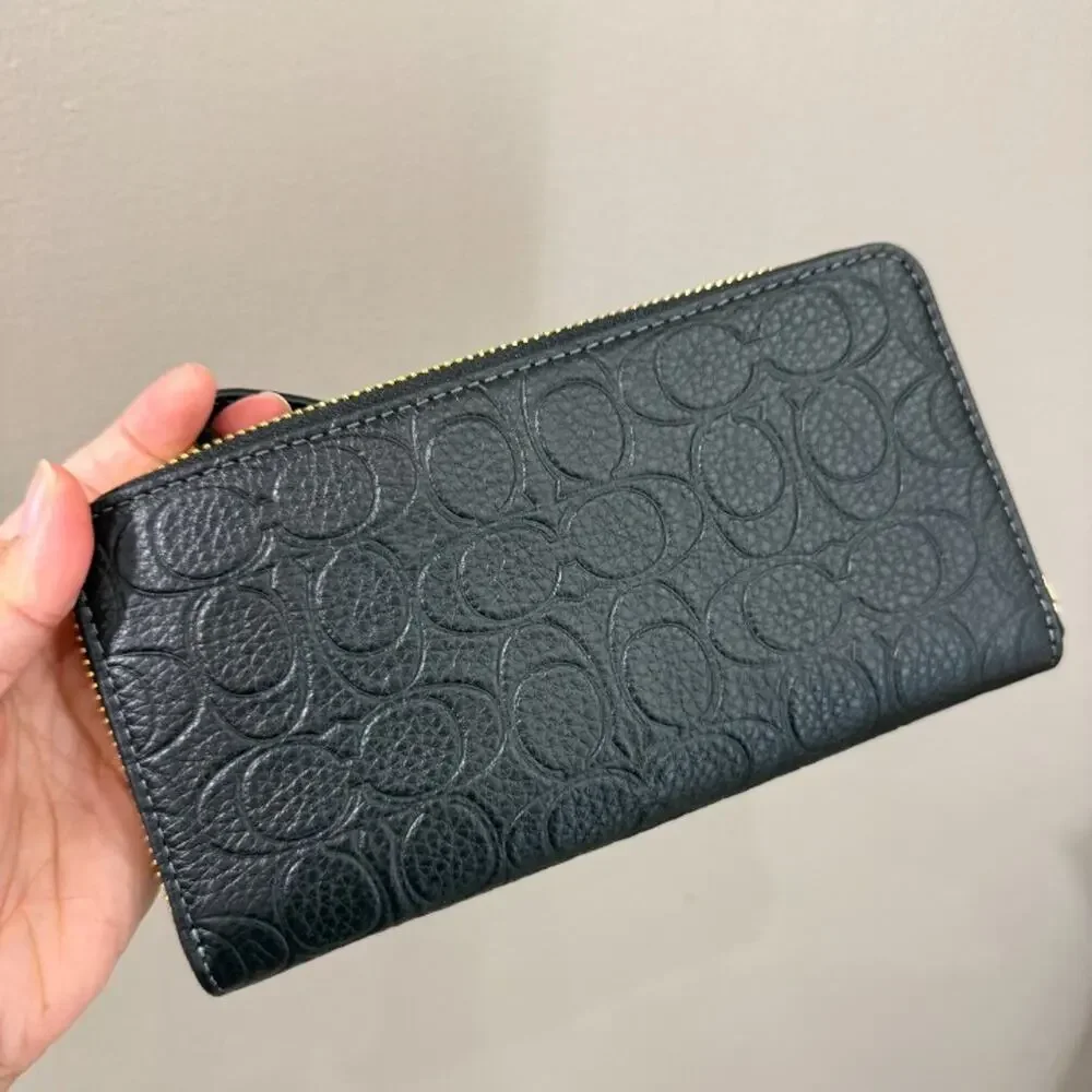 NEW‼️Coach Long Zip Around Wallet Signature Leather Black CEW21