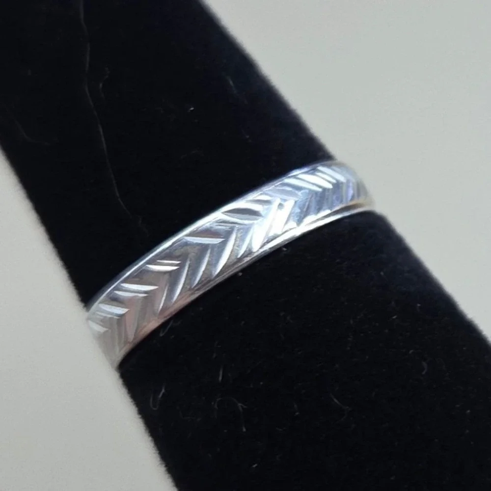N/A herringbone other finish