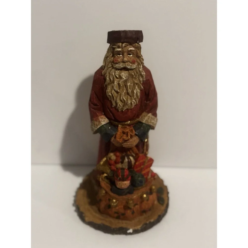 Vintage Christmas Faux Wood‎ Carved Old World Woodland Santa Claus Figurine