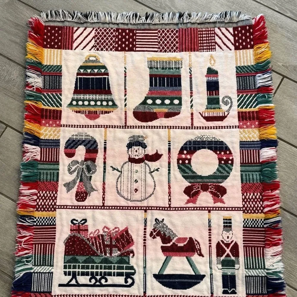 Vintage Crown Crafts Christmas Tapestry Throw Blanket