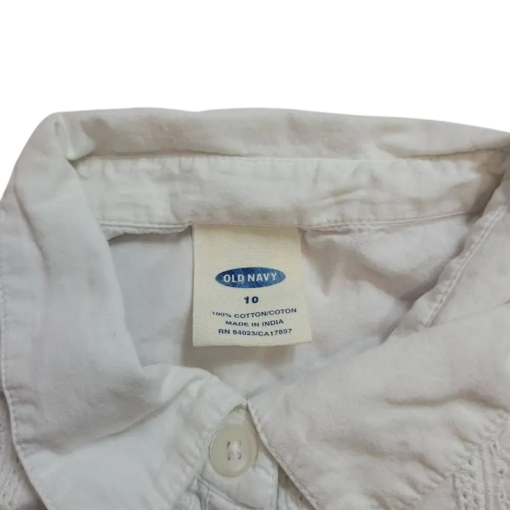 Old Navy buttondown shirt 10