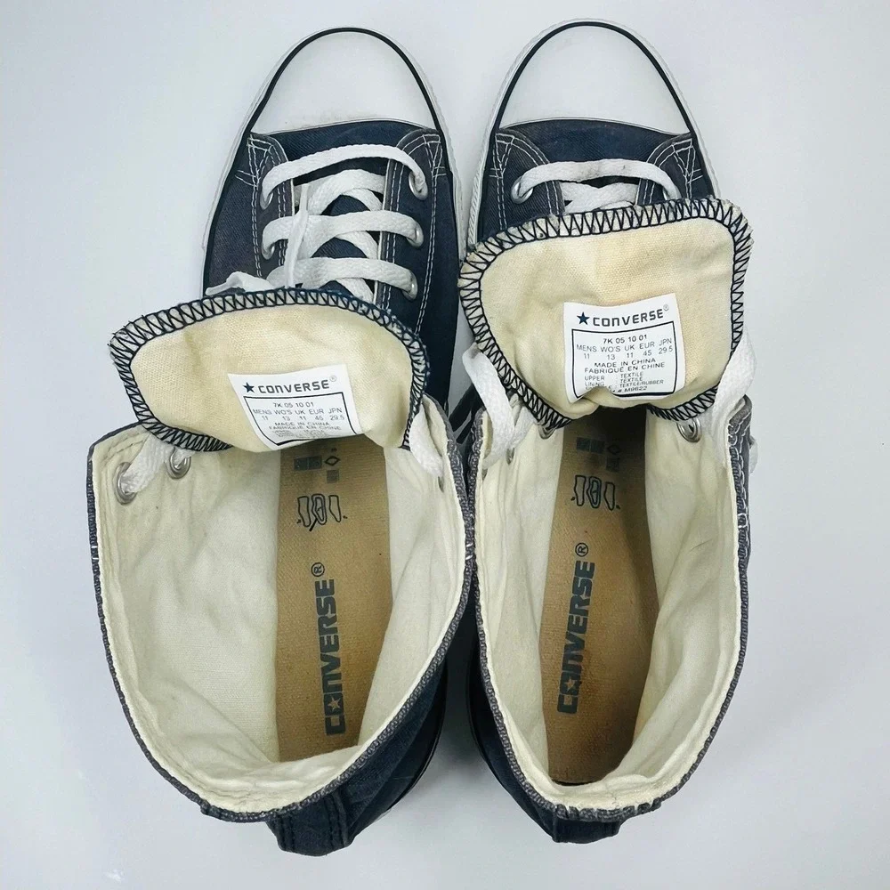 Converse material textile