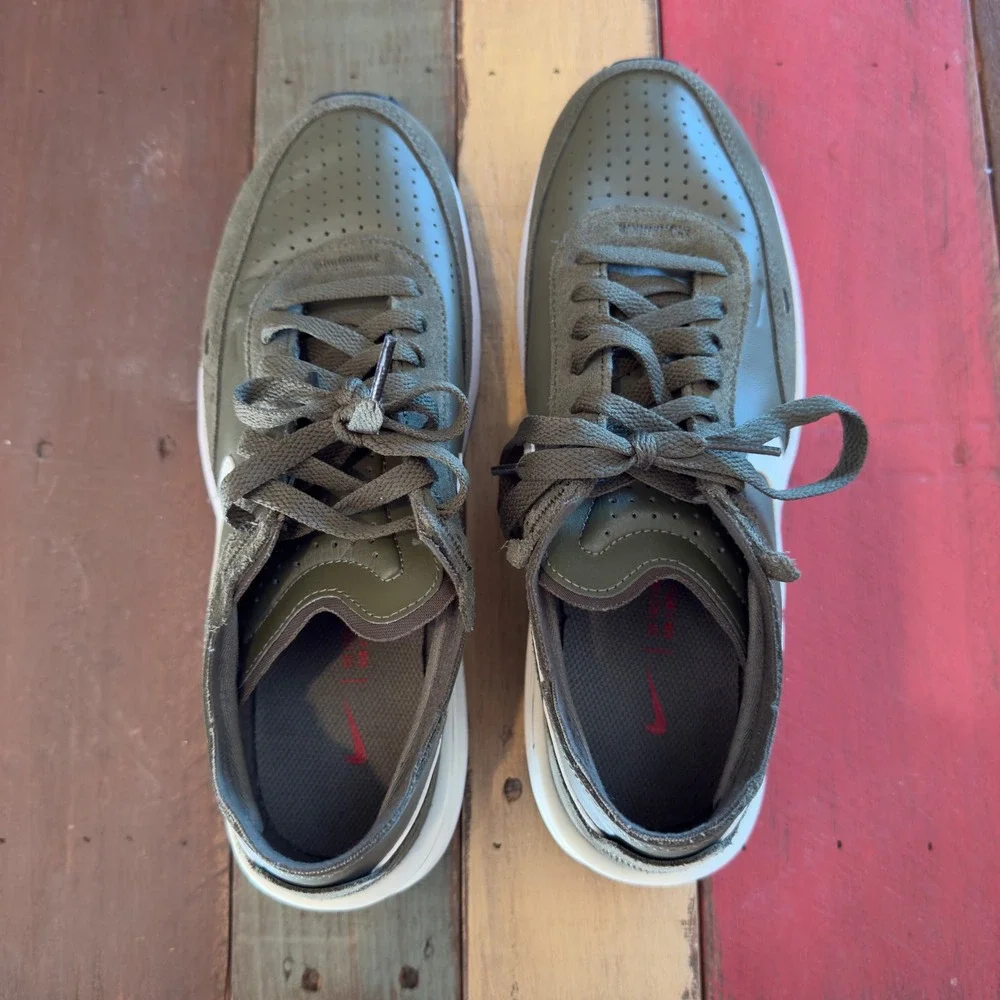 Nike Waffle Debut Mens Size 8 Olive Green Suede Leather Sneakers DX9428-201‎