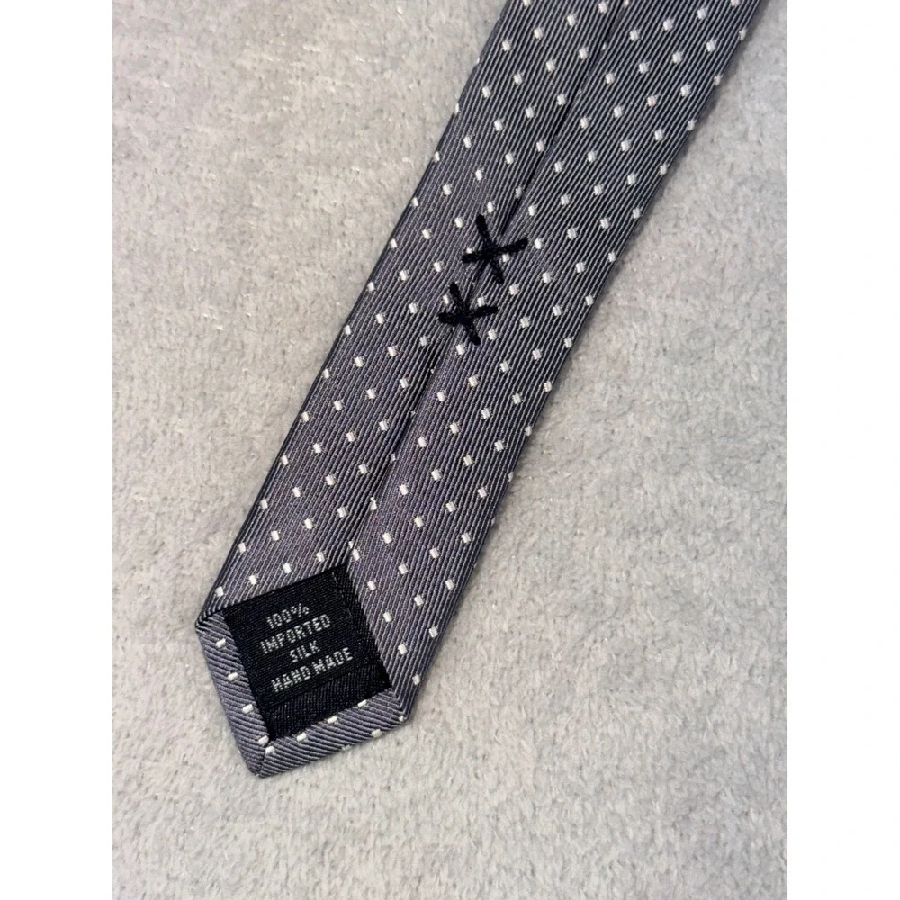 Kenneth Cole New York Men's Skinny Silk Tie‎ Gray White Polka Dot Hand Made