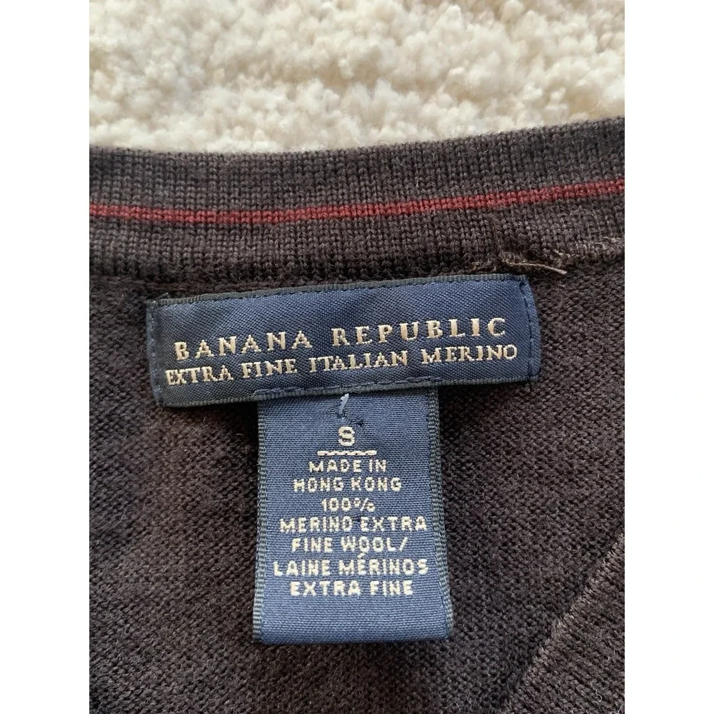 Banana Republic Mens V‎ Neck Sweater Brown Extra Fine Italian Merino Wool Size S