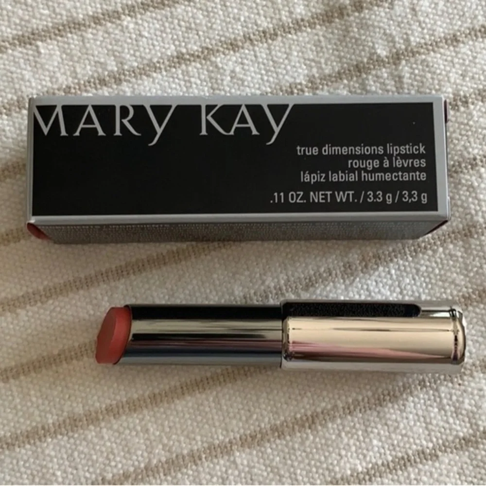 New Mary Kay True dimensions lipstick in first blush lips‎ makeup beauty