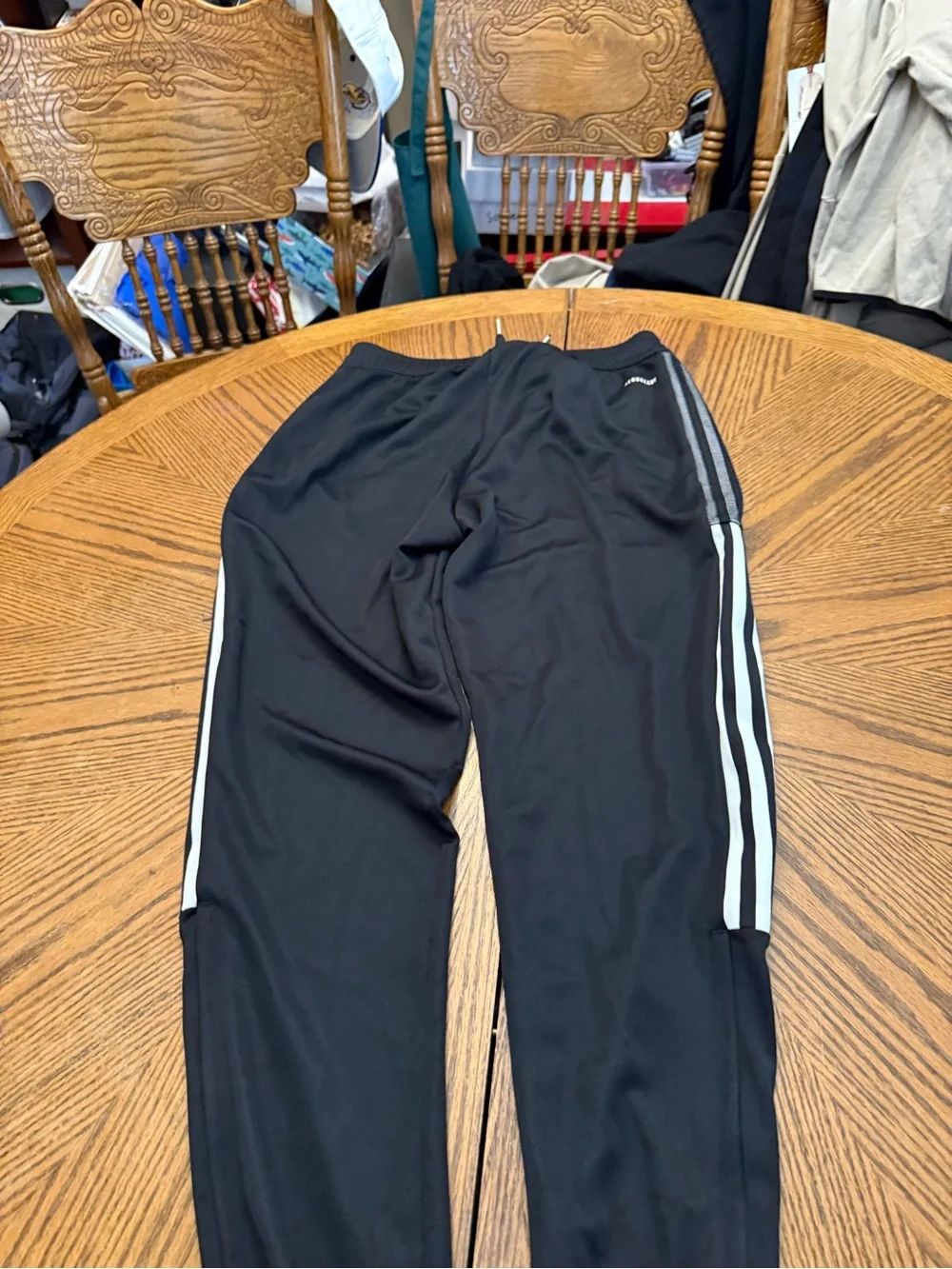 adidas classic black