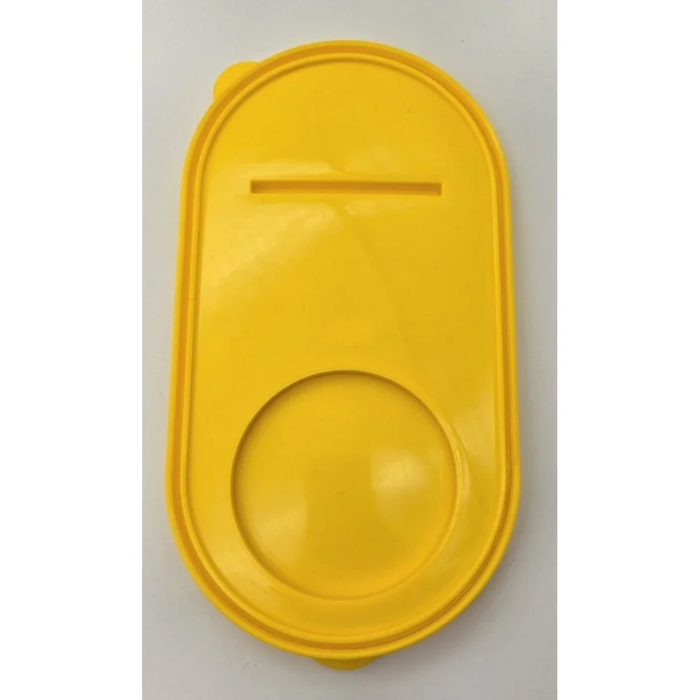Kelloggs vintage plastic