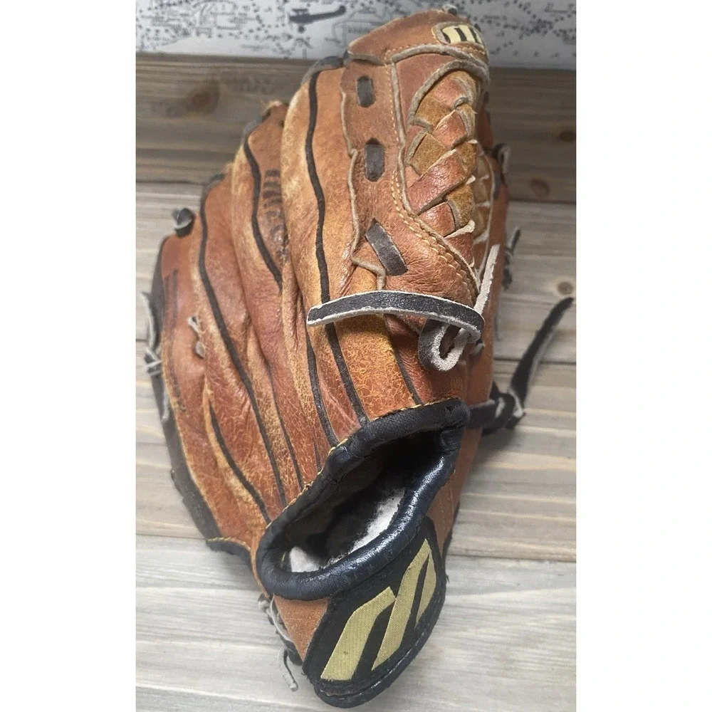 Mizuno youth baseball