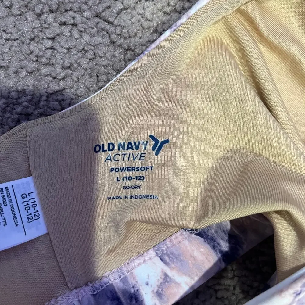 Old Navy large without