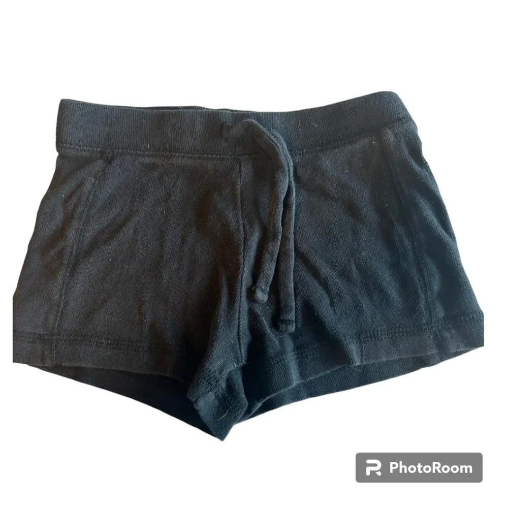 Old Navy black shorts 100% Cotton 2T‎