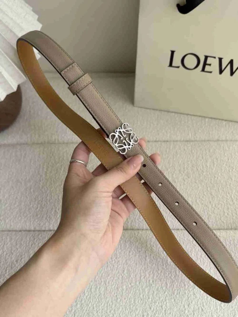 Loewe taupe grained