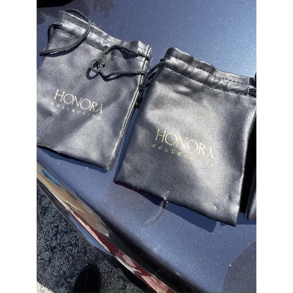 Honora storage drawstring
