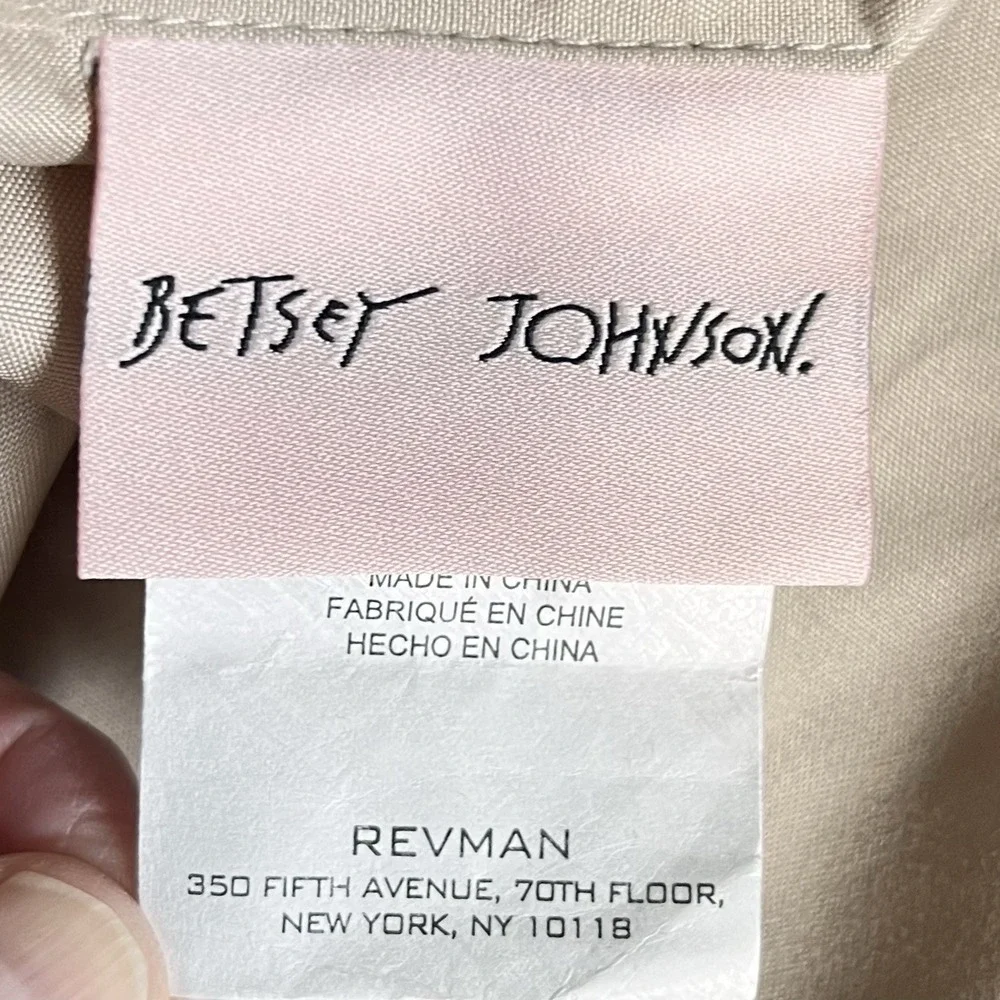 Betsey Johnson featuring super