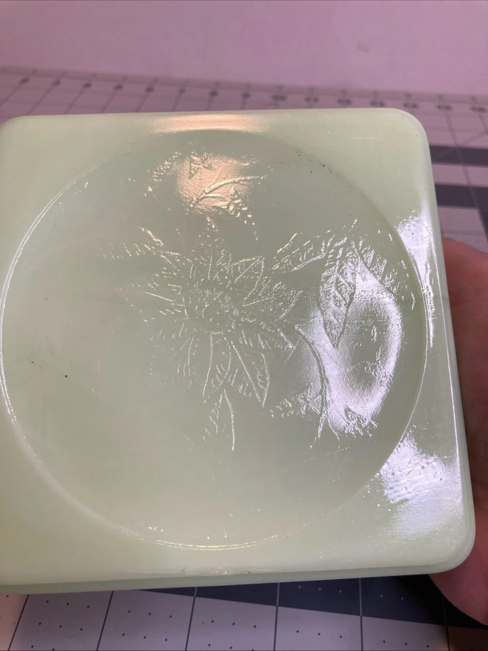Vintage Jeanette Jadeite Refrigerator Container Dish 4.5”x4.5” Poinsettia Design