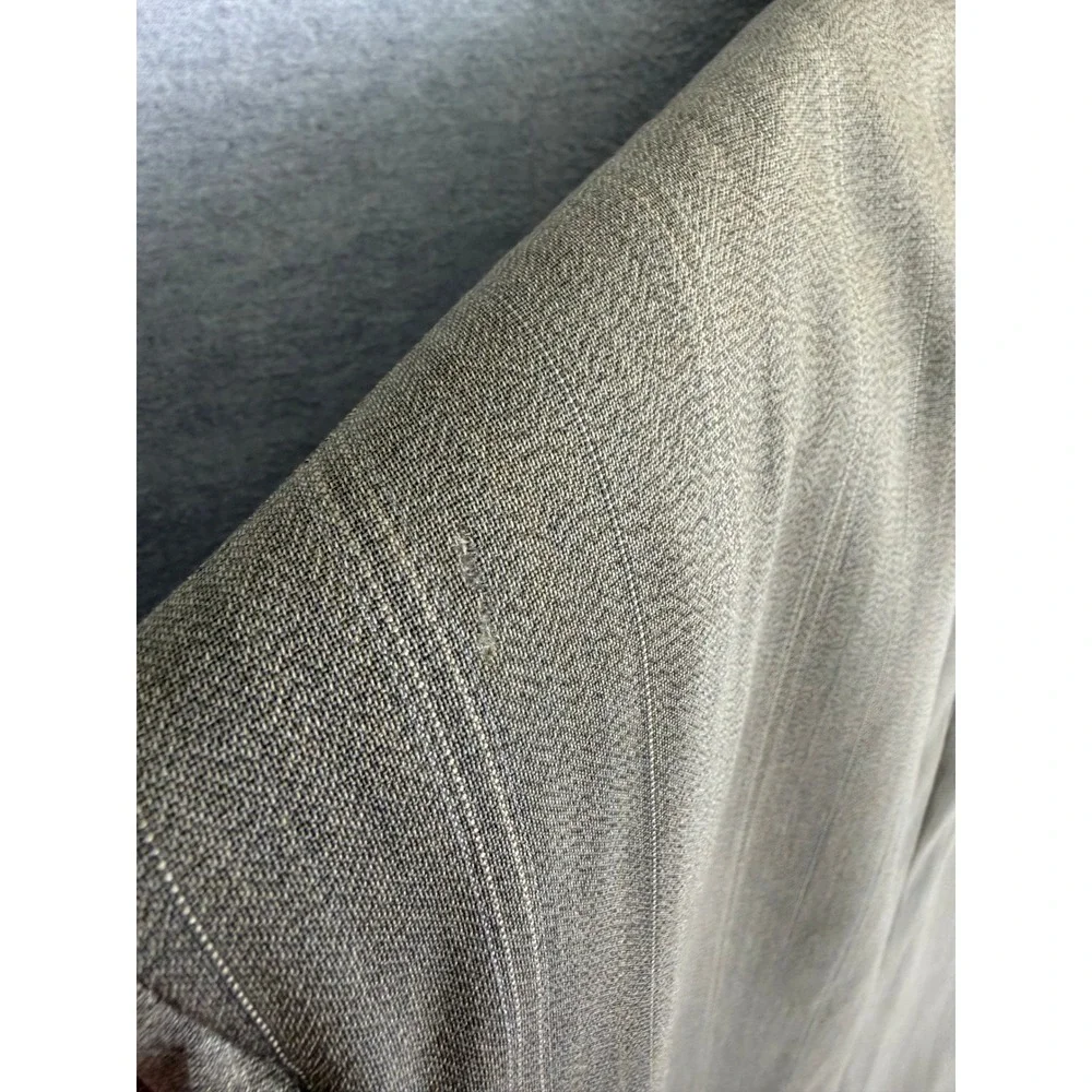 Hart Schaffner Marx classic pockets