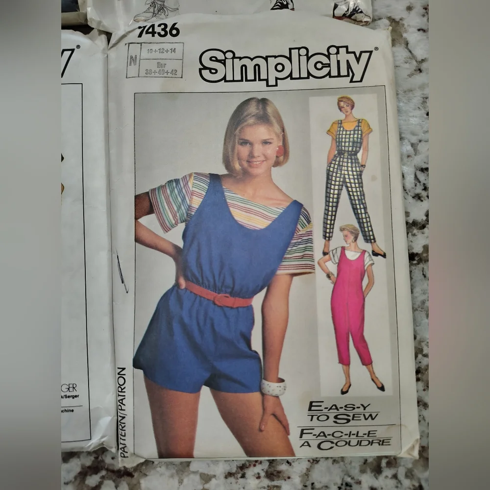Simplicity lot vintage