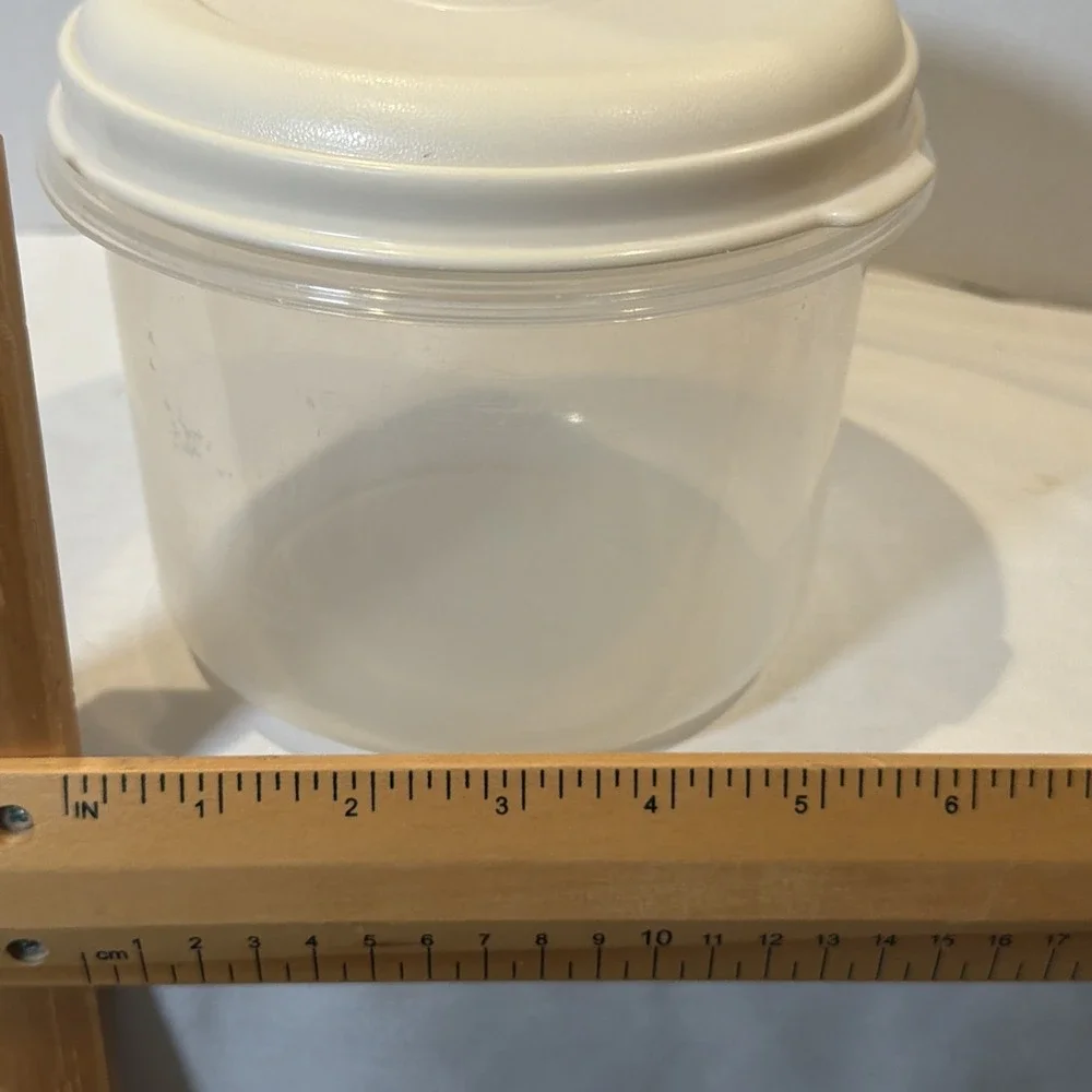 Rubbermaid item details