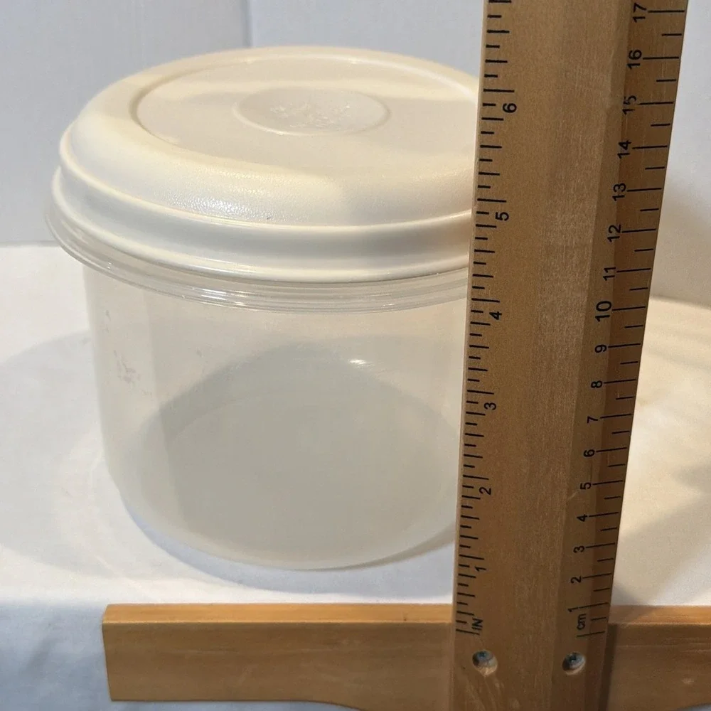 Rubbermaid item details