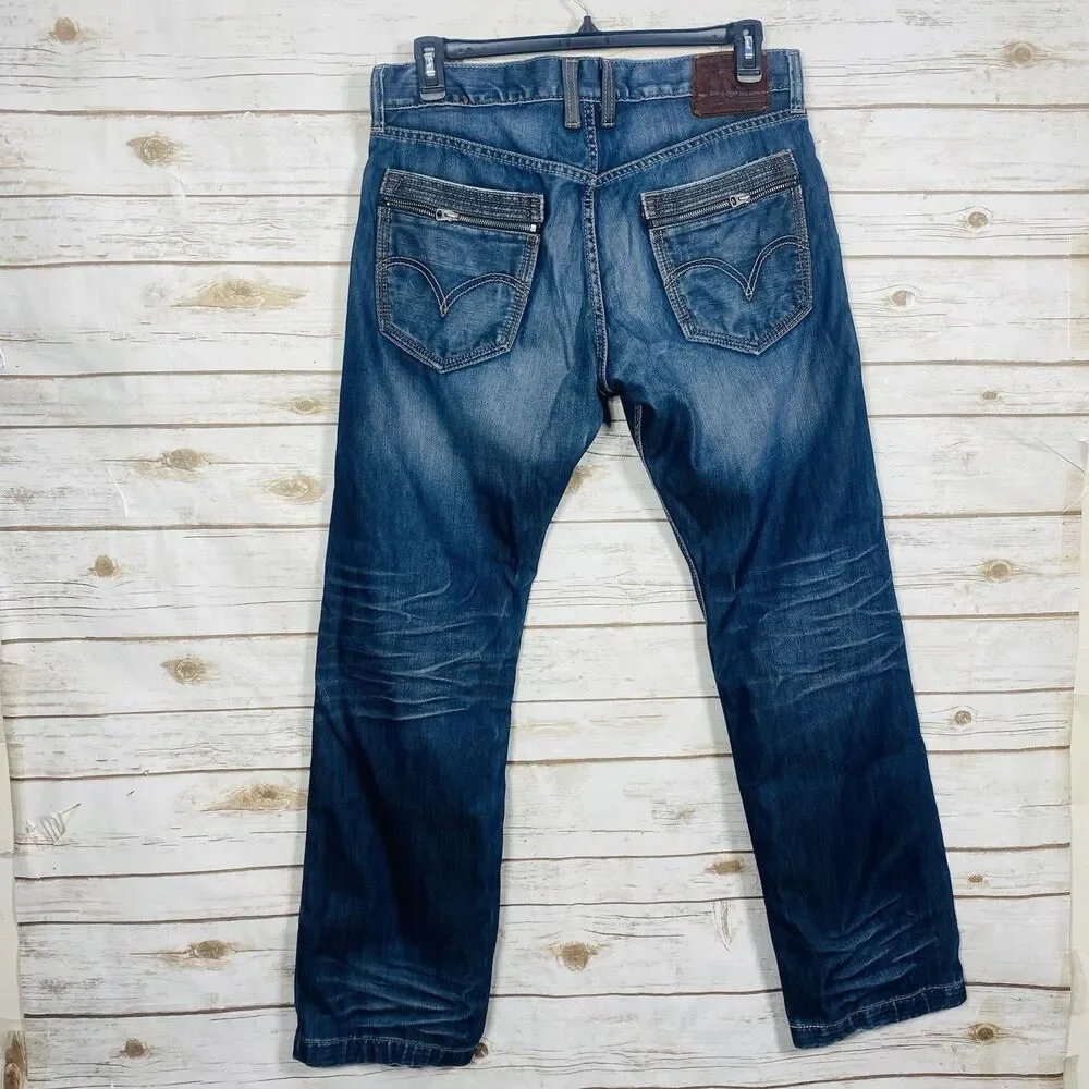 Levis levi men