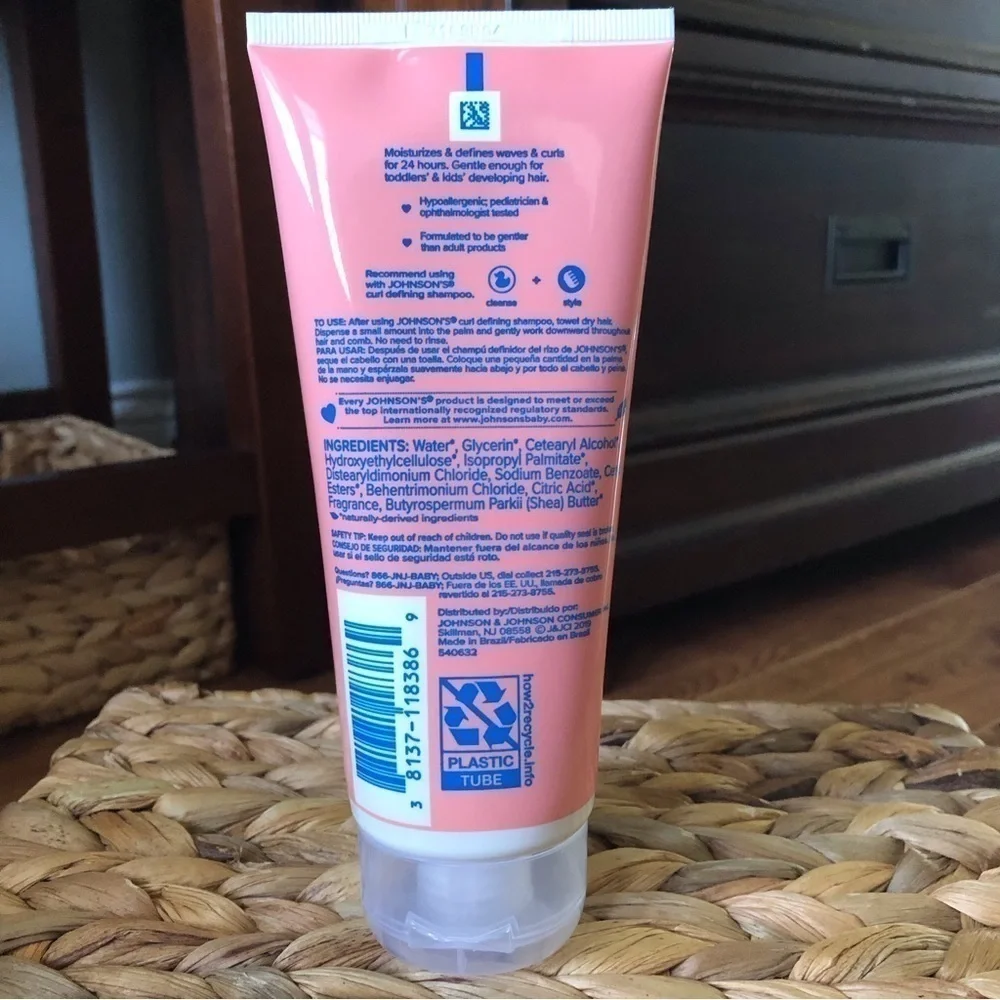 Johnson’s Curl Defining leave-in conditioner