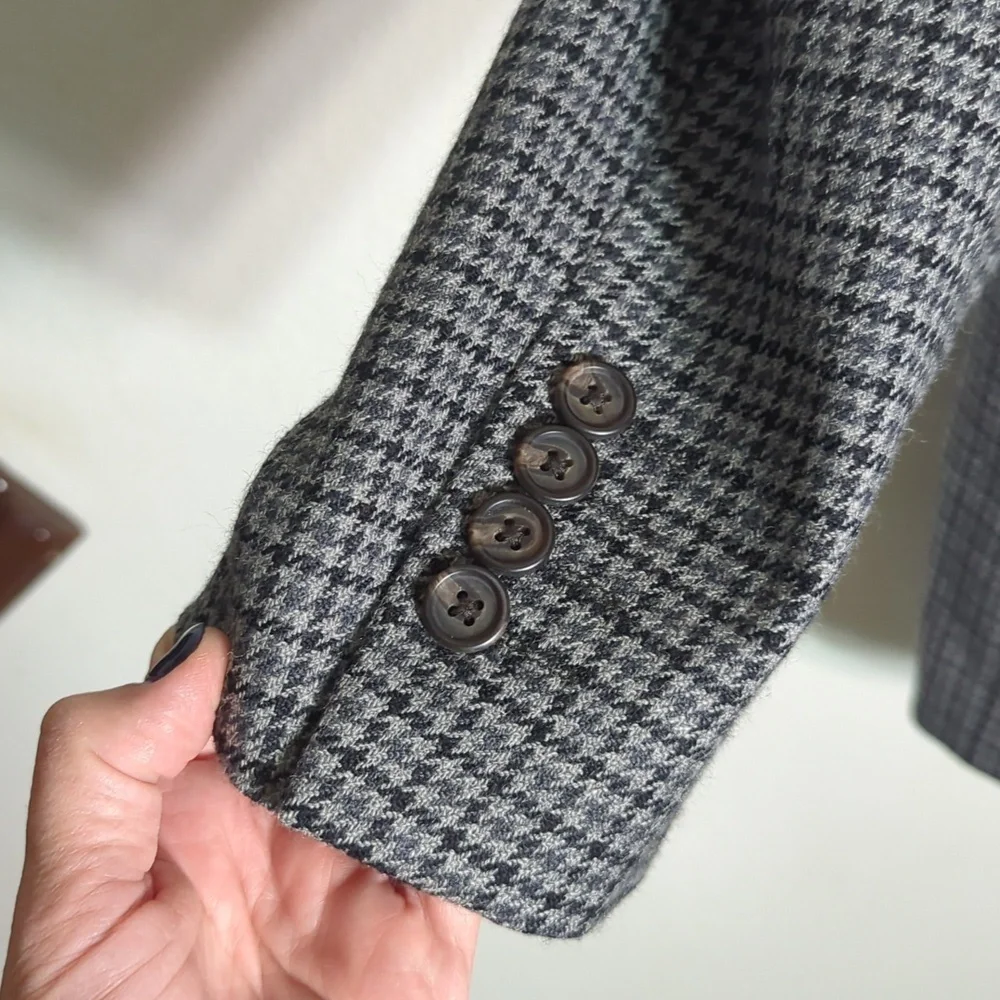 Ralph Lauren notched lapel