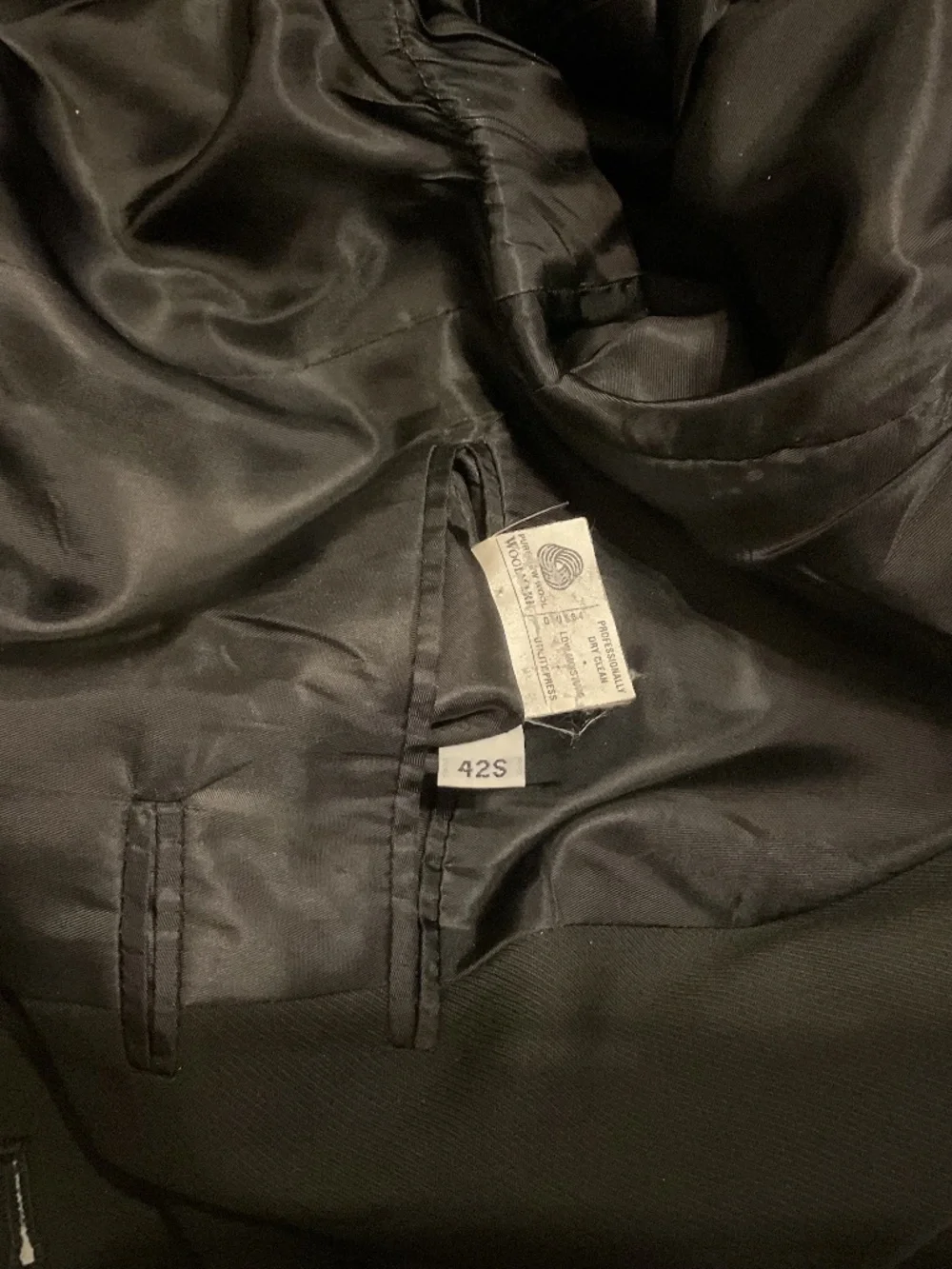 Austin Reed London-England Black Suit
