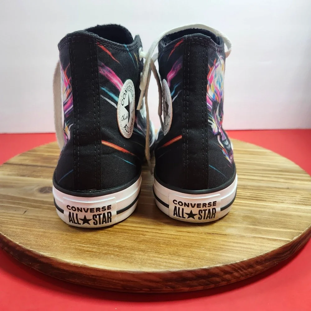Converse upper iconic laces