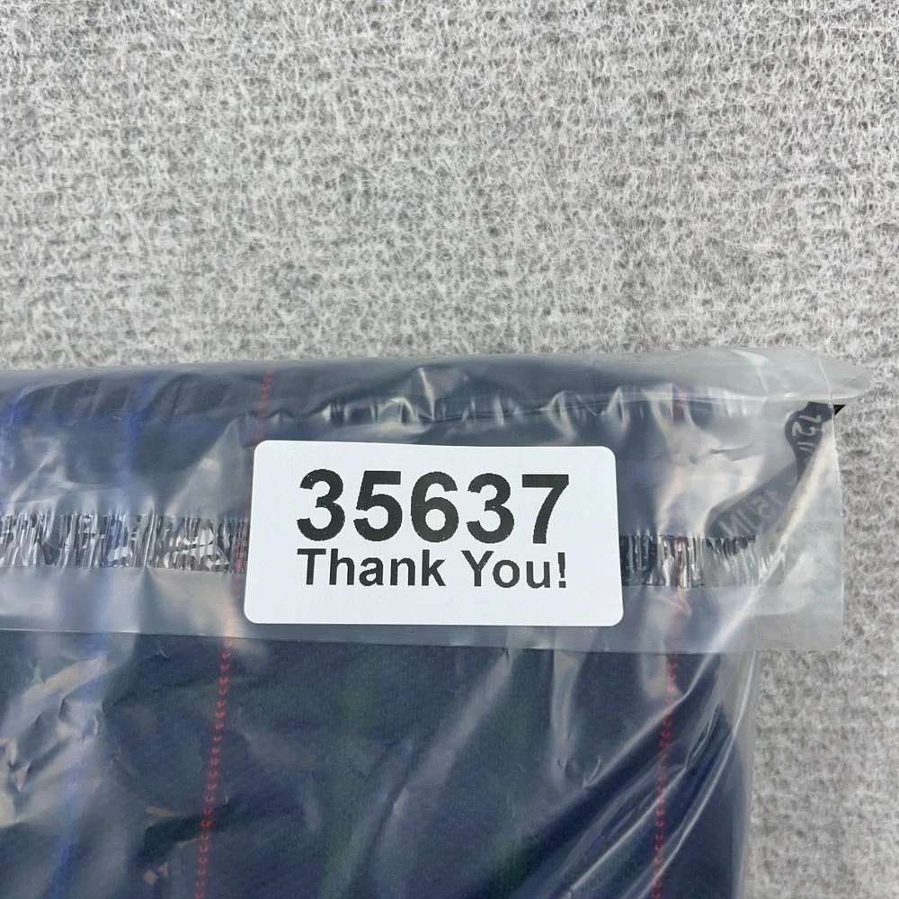 Polo Ralph Lauren includes item