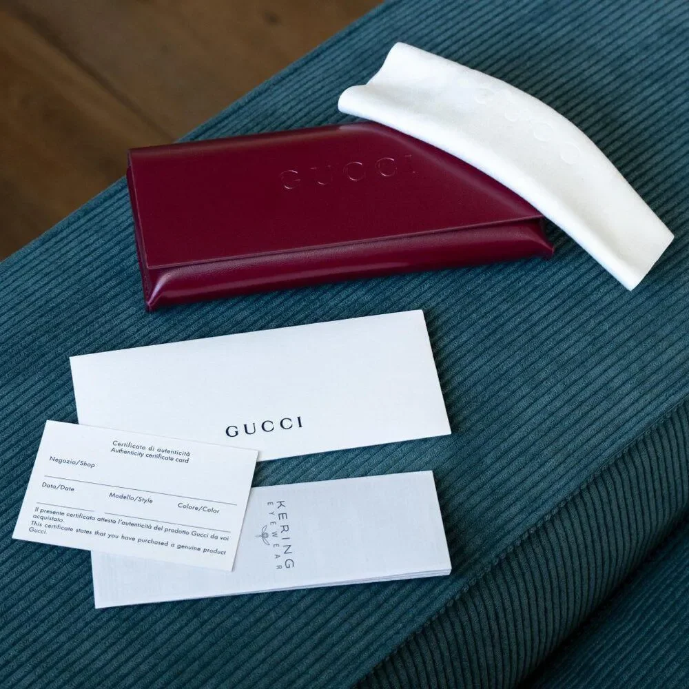 Gucci men sunglasses