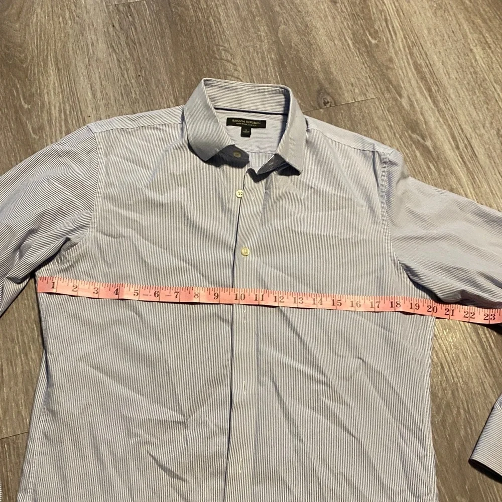 Banana Republic sophisticated sky