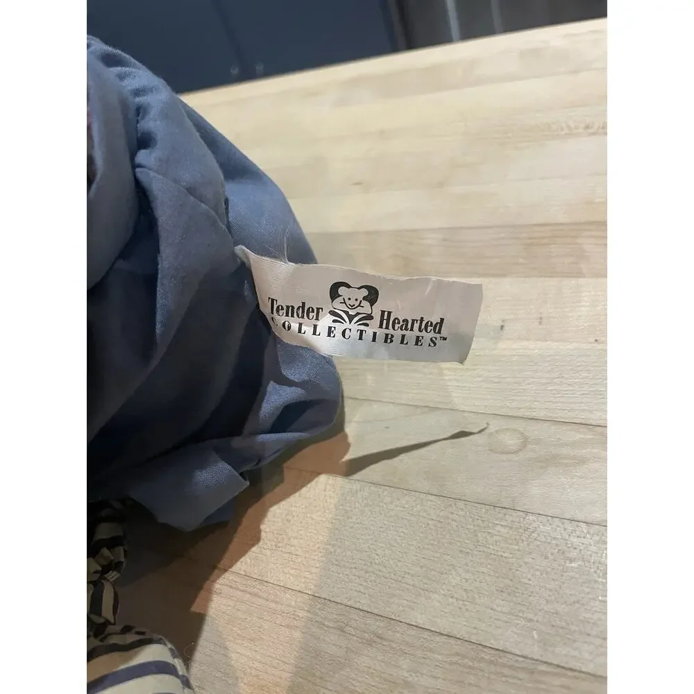 Tender Hearted Collectibles this 21