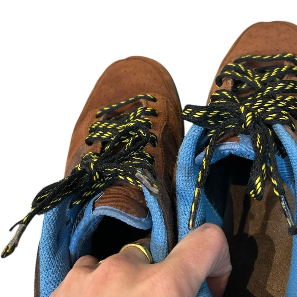 Nike cl structure