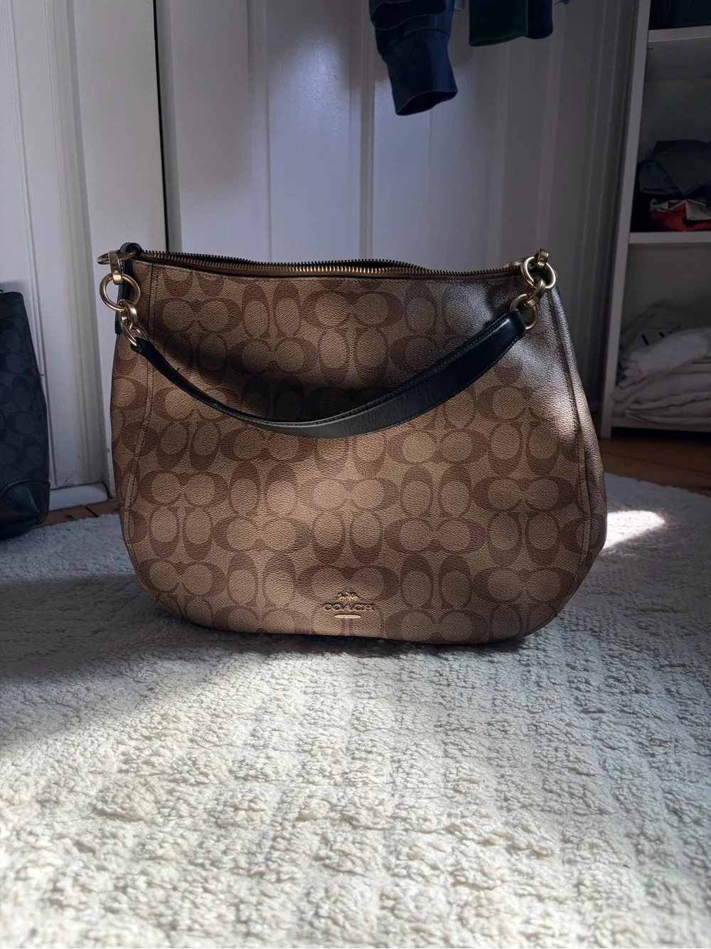 Coach shoulder bag