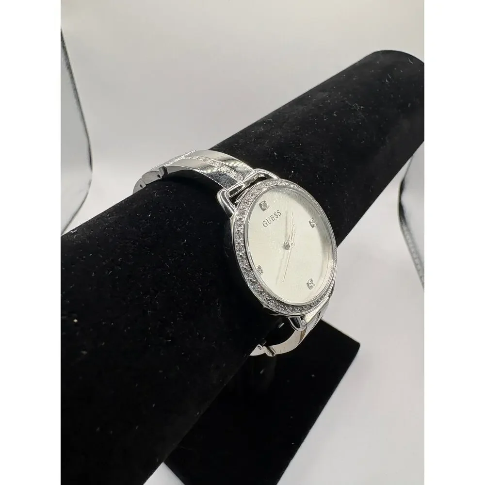 Guess Women Watch Silver-Tone Round Stainless Steel Link Bracelet NWT
