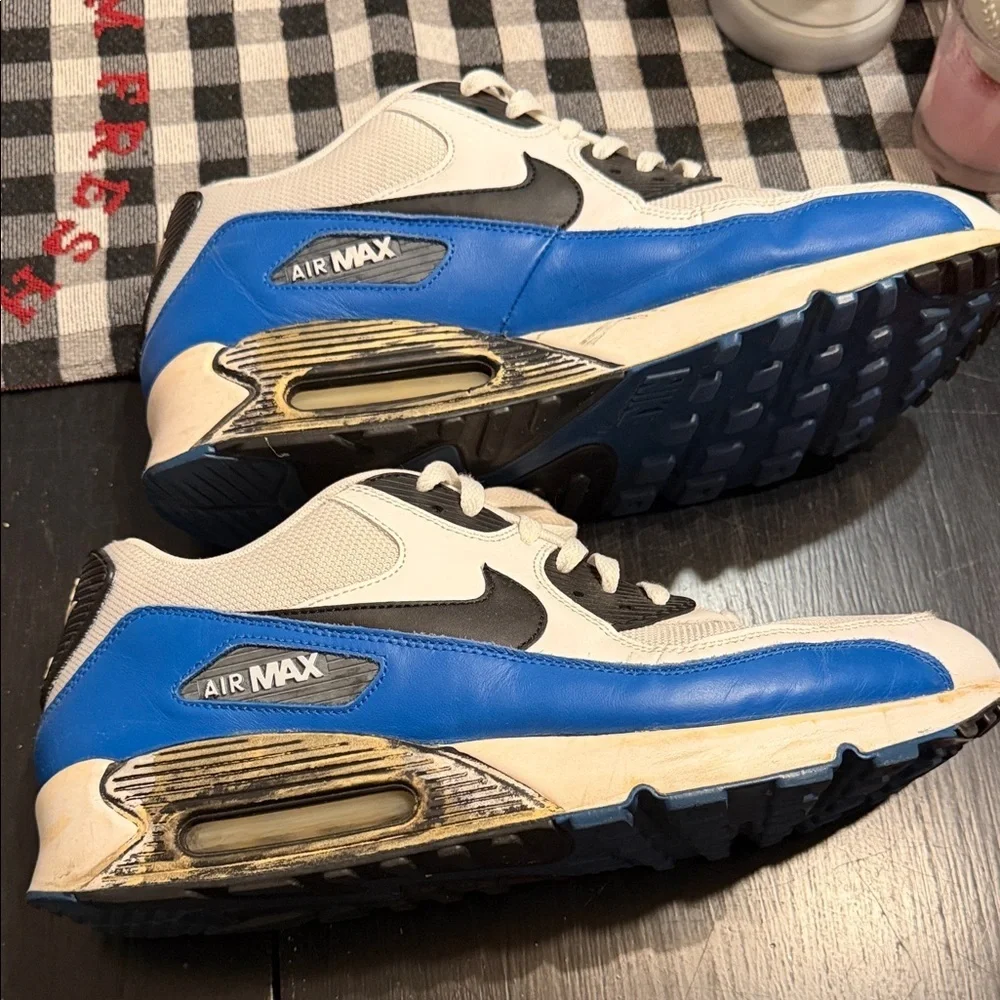 Nike air max