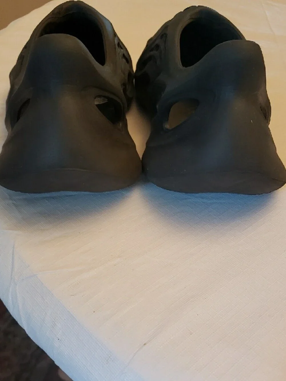 Adidas Yeezy Foam Runners Black Onyx US 6