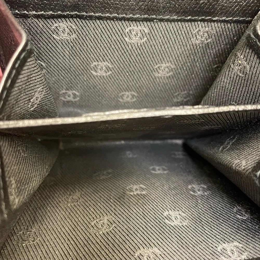CHANEL snappy height