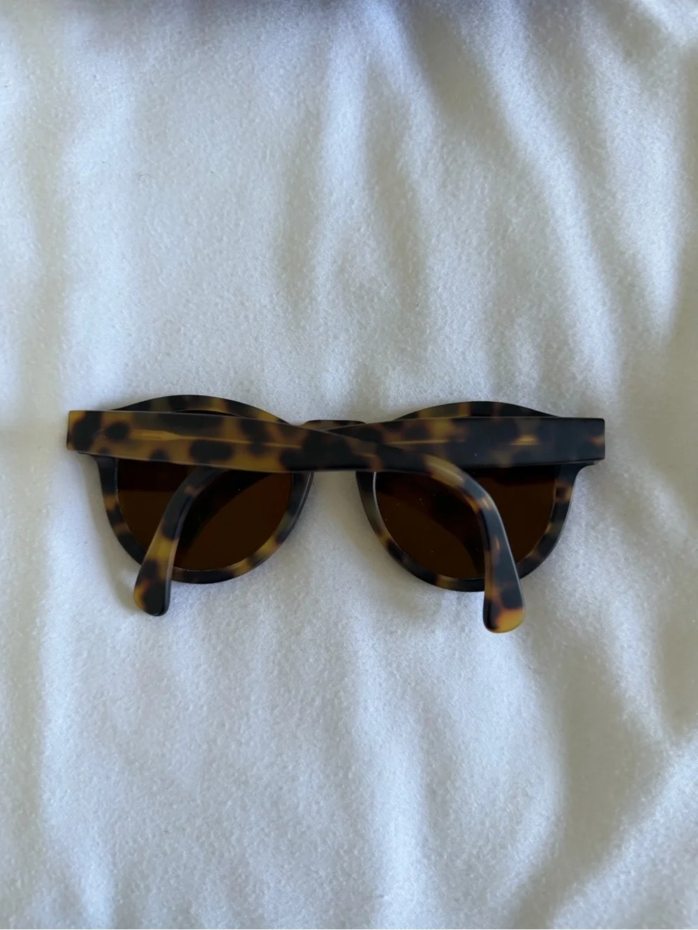 Illesteva round tortoiseshell