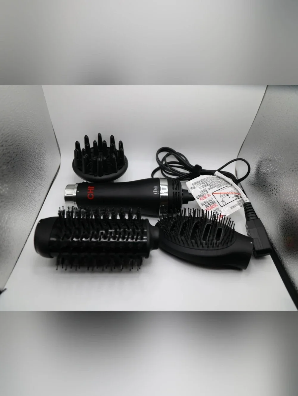 CHI Volumizing HOT/COOL Air Brush Styler with 3 Attachments