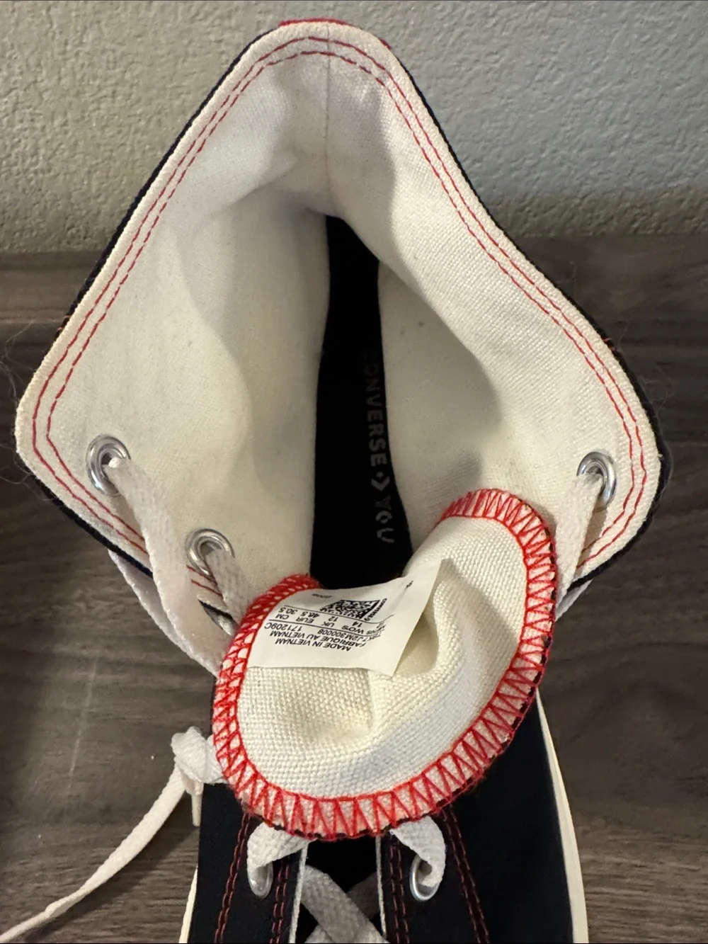 Converse women’s clean