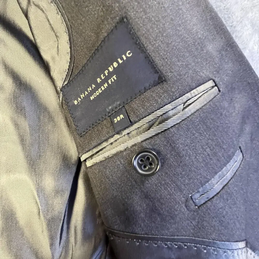 Banana Republic brand wool lined