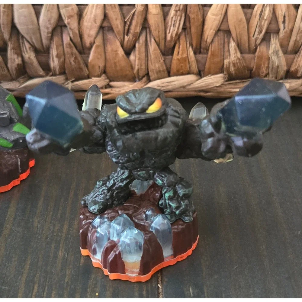 Skylanders unleash power