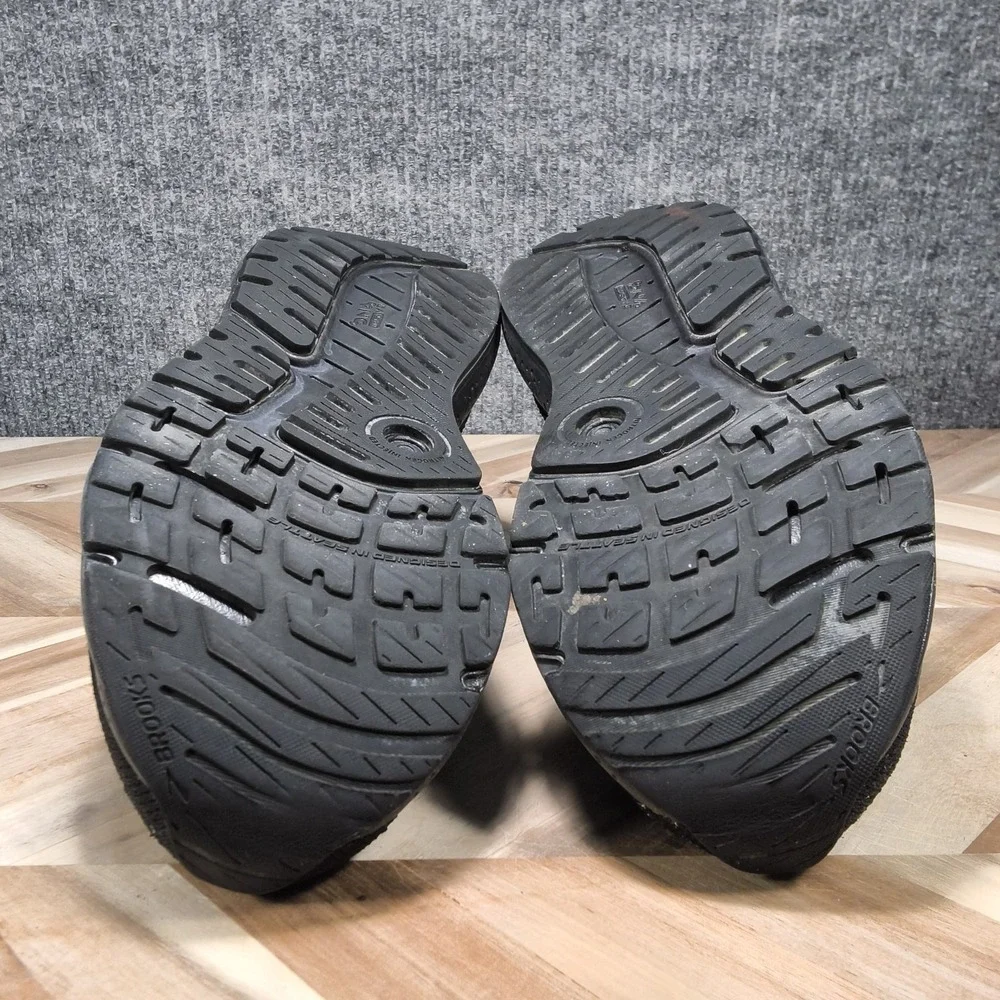 Brooks Beast GTS 24 Mens 10 D Running Shoes Black Black 1104251D020  Comfort