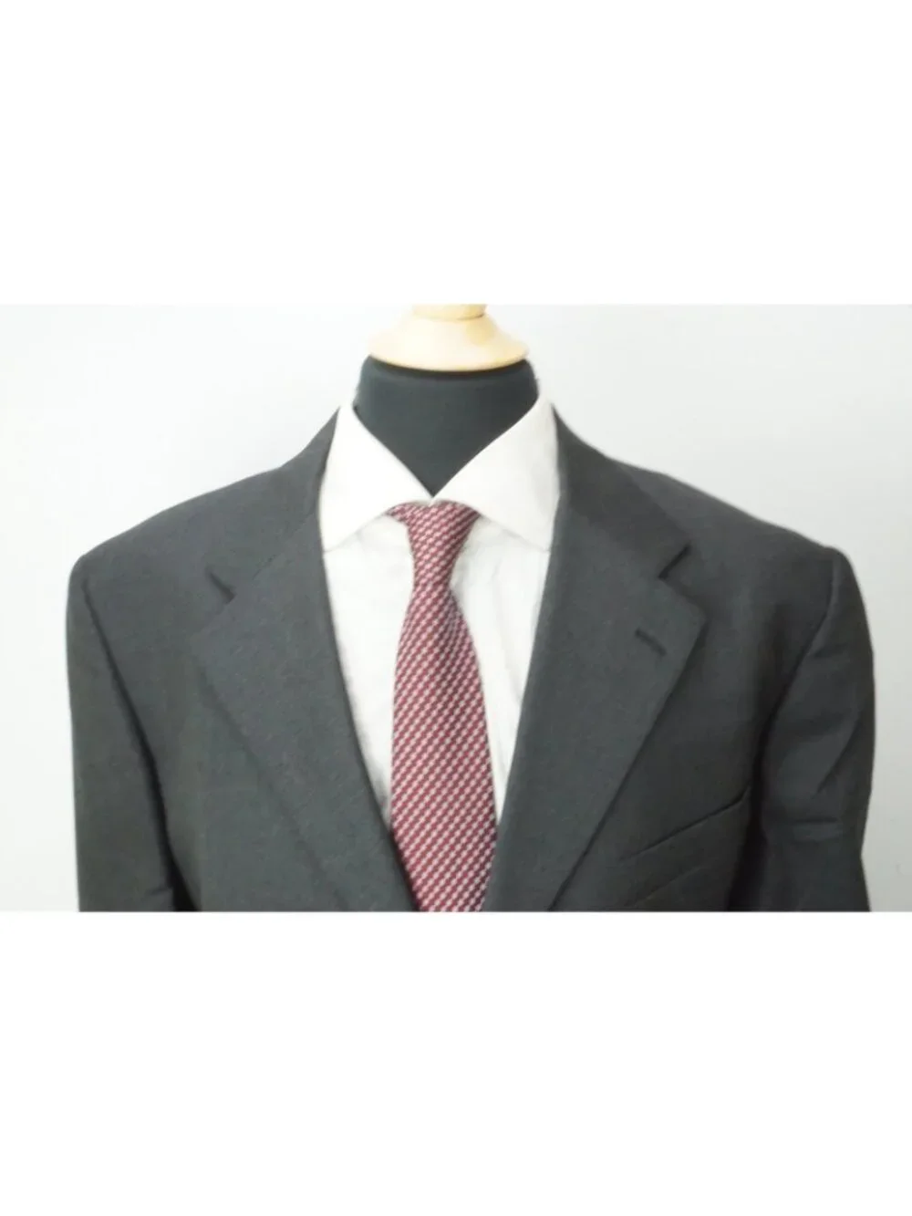 Burberry approximate measurements