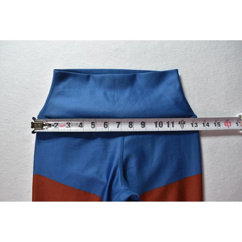 ALO Yoga measurements waist