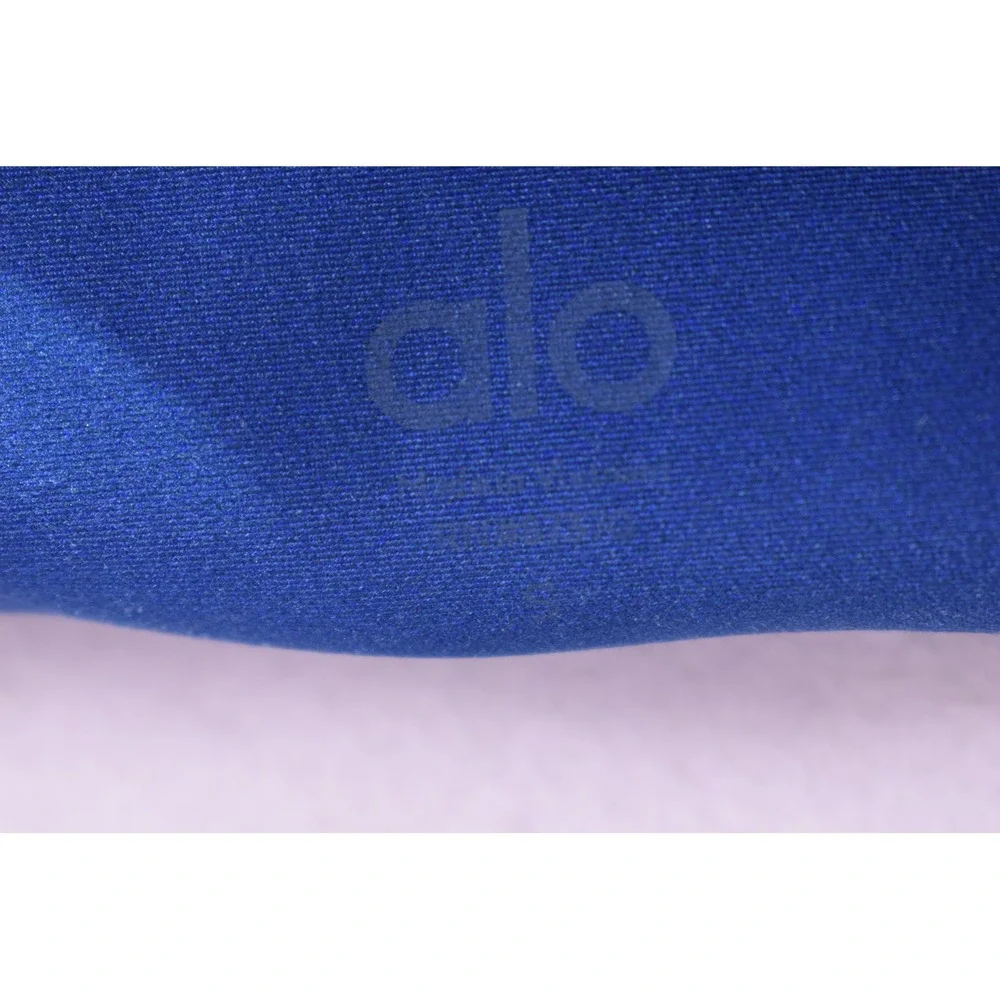 ALO Yoga running stripe