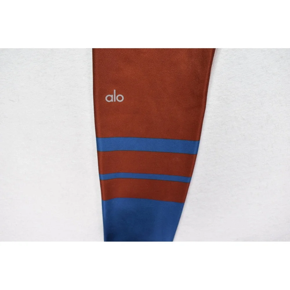 ALO Yoga leg wide