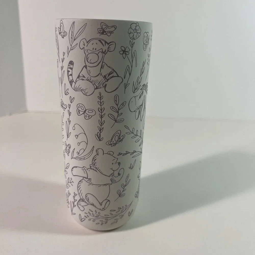 Starbucks tumbler features